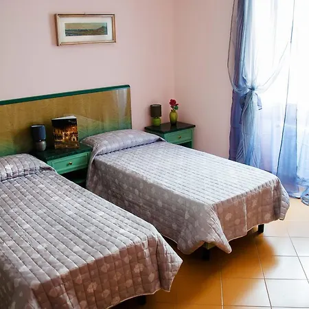 Guest house Smart *
